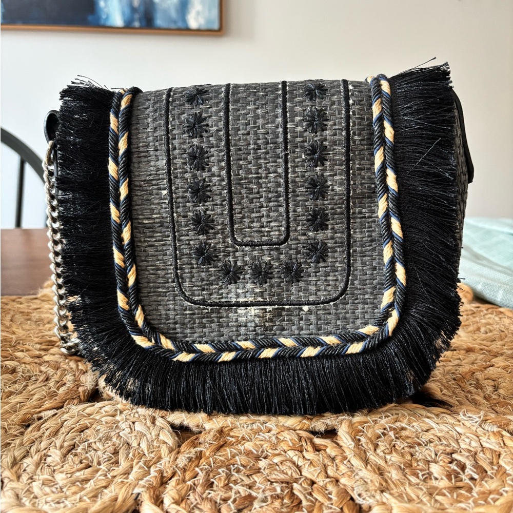 🌴3/$15 🌴 Stylish Zara Black Fringe Women Bag